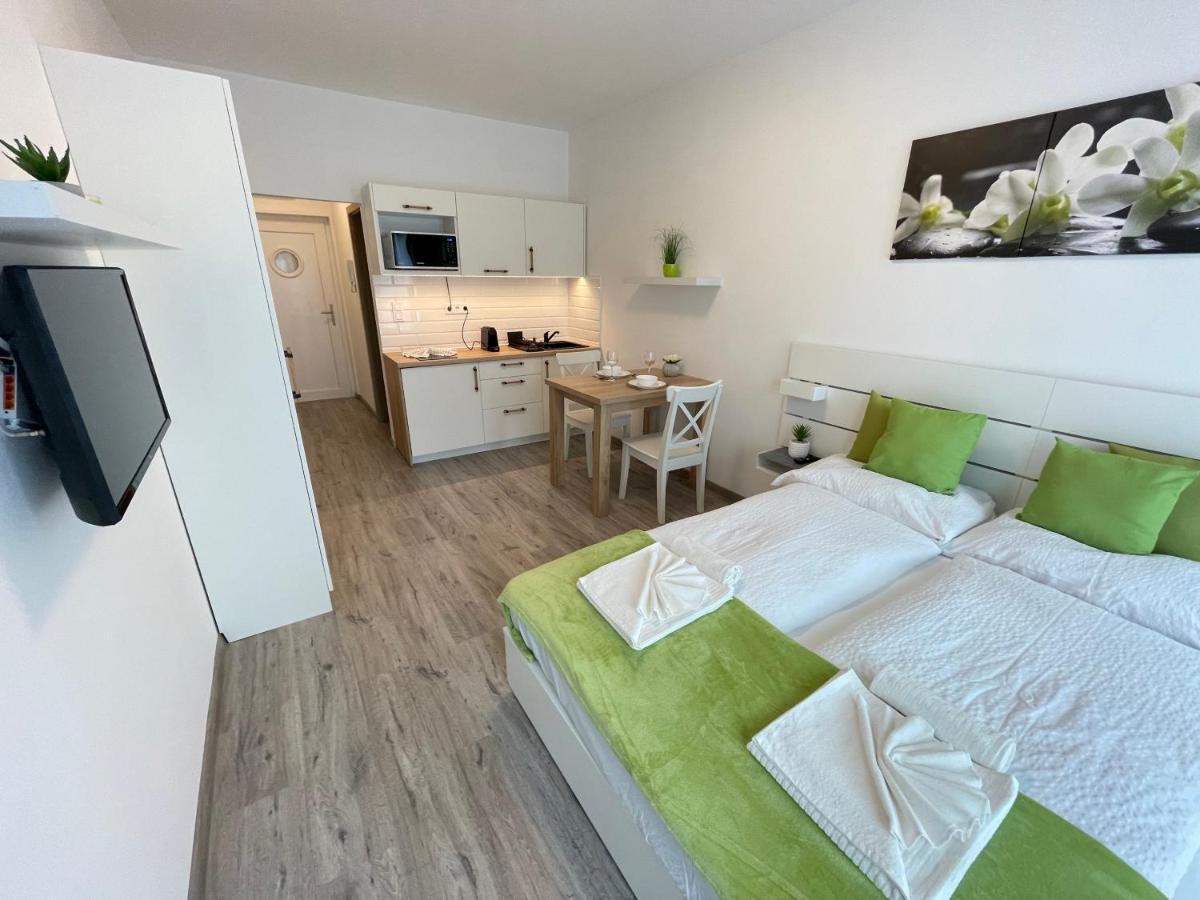 Siesta Apartman Балатонберень Экстерьер фото